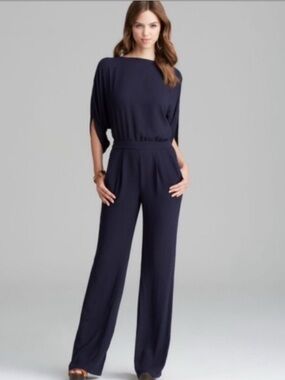 Diane Von Furstenberg “Dezi” Navy Silk Jumpsuit Sz 0